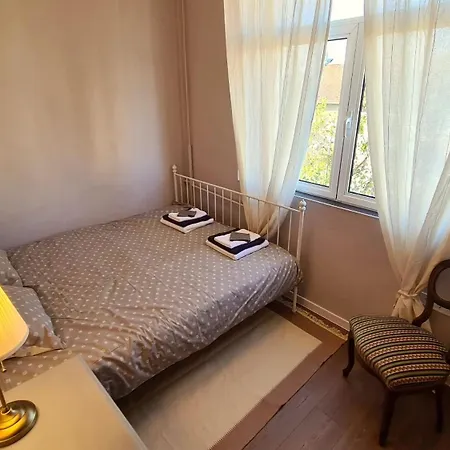 Bright 2-bdrm - Stunning Views - Center ソフィア