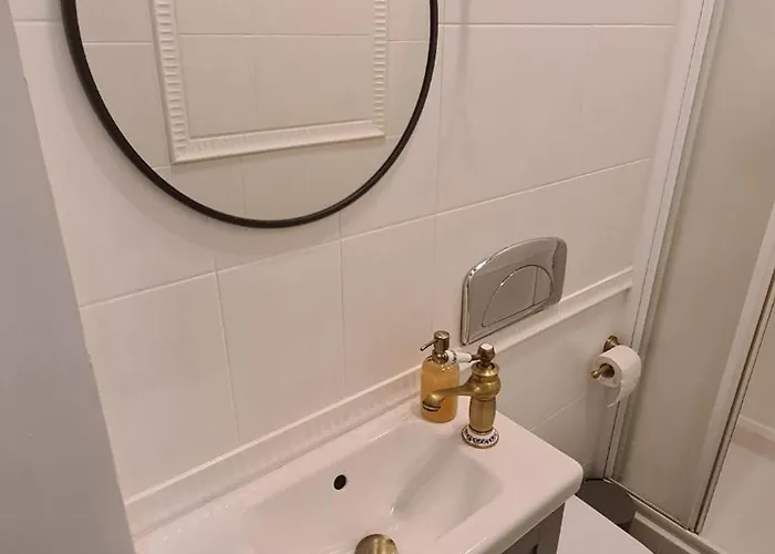 Bright 2-bdrm - Stunning Views - Center * ソフィア